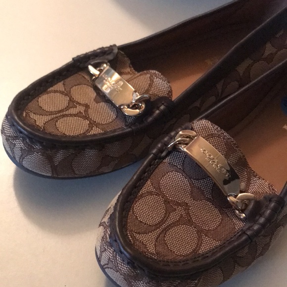 New COACH Monogrammed Brown Tan Loafers - Picture 2 of 8